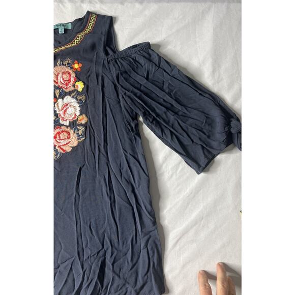 APRIL SKY‎ Women's Large Boho Embroidered Floral Tunic Top Cold Shoulder Peasant - Picture 9 of 9